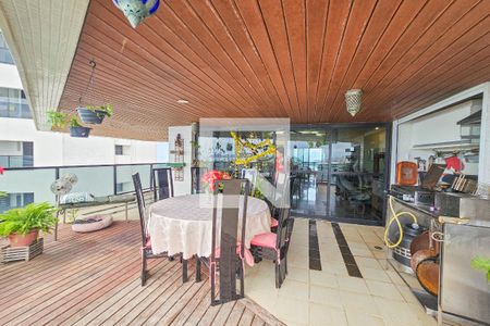 Apartamento para alugar com 500m², 4 quartos e 4 vagas Apartamento para alugar com 500m², 4 quartos e 4 vagasVaranda