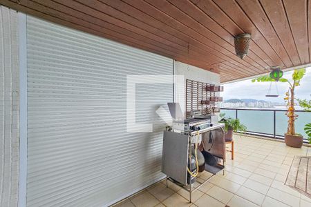 Apartamento para alugar com 500m², 4 quartos e 4 vagas Apartamento para alugar com 500m², 4 quartos e 4 vagasVaranda