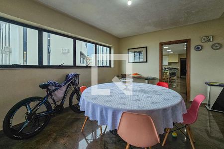 Apartamento para alugar com 500m², 4 quartos e 4 vagas Apartamento para alugar com 500m², 4 quartos e 4 vagasCozinha