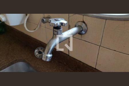 Casa à venda com 70m², 3 quartos e 4 vagas Casa à venda com 70m², 3 quartos e 4 vagasCozinha