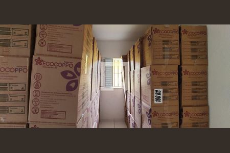 Casa à venda com 70m², 3 quartos e 4 vagas Casa à venda com 70m², 3 quartos e 4 vagasQuarto 2