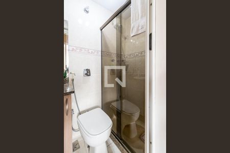 Apartamento à venda com 70m², 2 quartos e 1 vaga Apartamento à venda com 70m², 2 quartos e 1 vagaBanheiro