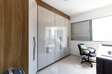 Apartamento à venda com 70m², 3 quartos e 1 vagaQuarto 2