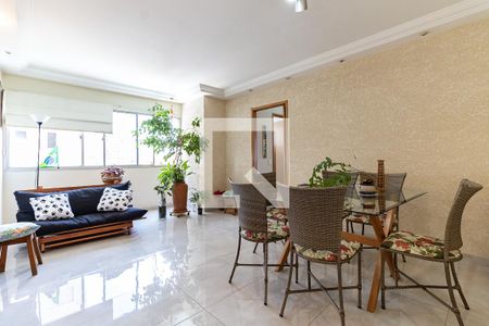 Sala de apartamento à venda com 3 quartos, 70m² em Vila Moinho Velho, São Paulo