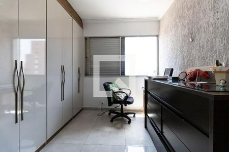 Apartamento à venda com 70m², 3 quartos e 1 vagaQuarto 2