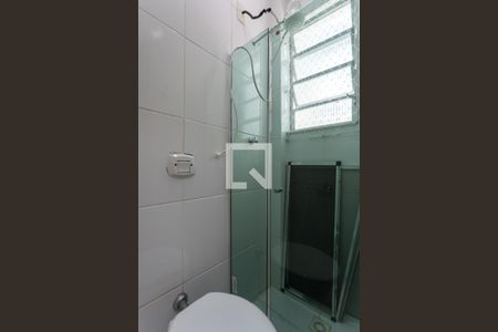 Apartamento para alugar com 65m², 2 quartos e 1 vaga Apartamento para alugar com 65m², 2 quartos e 1 vagaBanheiro de Serviço