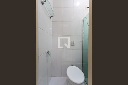 Apartamento para alugar com 65m², 2 quartos e 1 vaga Apartamento para alugar com 65m², 2 quartos e 1 vagaBanheiro de Serviço