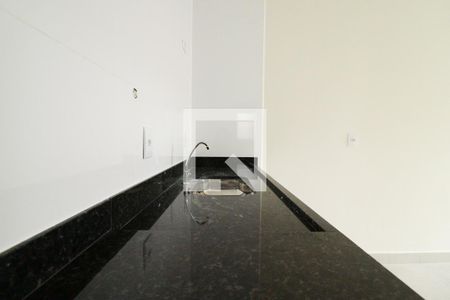 Apartamento à venda com 45m², 2 quartos e sem vagaCozinha e Área de Serviço