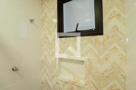 Apartamento à venda com 43m², 2 quartos e 1 vaga Apartamento à venda com 43m², 2 quartos e 1 vagaBanheiro Social