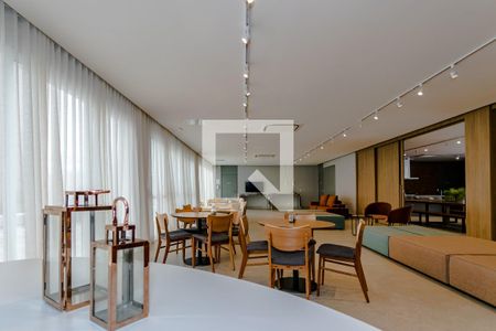 Apartamento para alugar com 80m², 3 quartos e 2 vagas Apartamento para alugar com 80m², 3 quartos e 2 vagasÁrea Comum - Salão de Festas