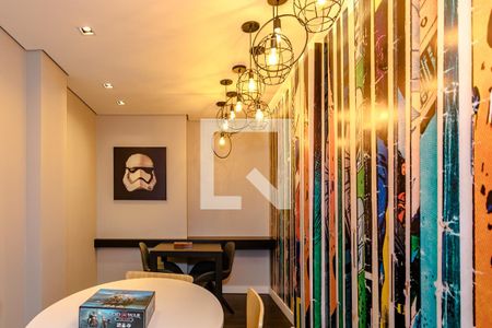 Apartamento para alugar com 80m², 3 quartos e 2 vagas Apartamento para alugar com 80m², 3 quartos e 2 vagasÁrea Comum - Salão de Jogos