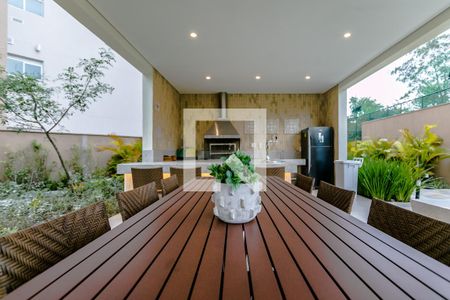 Apartamento para alugar com 80m², 3 quartos e 2 vagas Apartamento para alugar com 80m², 3 quartos e 2 vagasÁrea Comum - Churrasqueira