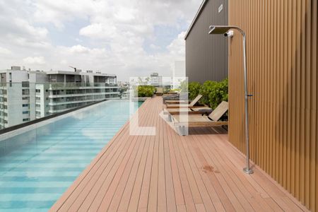 Studio à venda com 27m², 1 quarto e sem vagaÁrea comum - Piscina