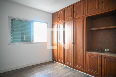Apartamento à venda com 200m², 3 quartos e 2 vagasQuarto 3