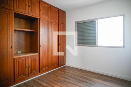Apartamento à venda com 200m², 3 quartos e 2 vagasQuarto 3