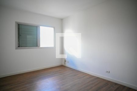 Apartamento à venda com 200m², 3 quartos e 2 vagasQuarto 2