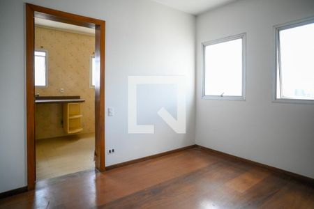 Apartamento à venda com 200m², 3 quartos e 2 vagasQuarto 1