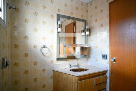 Apartamento à venda com 200m², 3 quartos e 2 vagasBanheiro