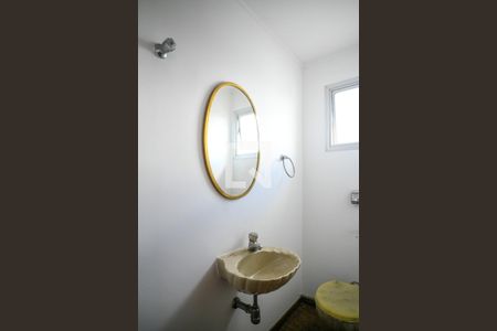 Apartamento à venda com 200m², 3 quartos e 2 vagasLavabo