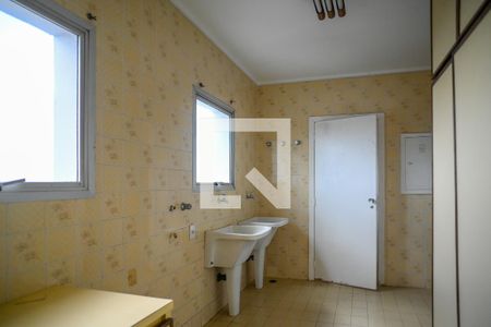 Apartamento à venda com 200m², 3 quartos e 2 vagasÁrea de Serviço