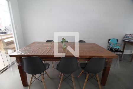 Casa para alugar com 194m², 3 quartos e 2 vagasCopa