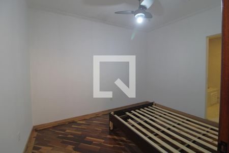 Casa para alugar com 260m², 4 quartos e 2 vagasSuíte