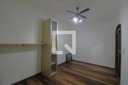 Casa para alugar com 260m², 4 quartos e 2 vagasQuarto 1