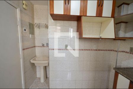 Apartamento à venda com 63m², 2 quartos e sem vagaCozinha e Área de Serviço