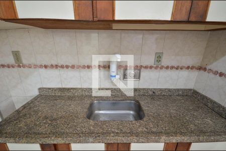 Apartamento à venda com 63m², 2 quartos e sem vagaCozinha e Área de Serviço