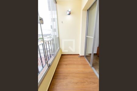 Apartamento para alugar com 68m², 2 quartos e 1 vagaVaranda