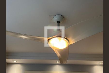 Apartamento à venda com 110m², 2 quartos e 2 vagas Apartamento à venda com 110m², 2 quartos e 2 vagasBanheiro Social