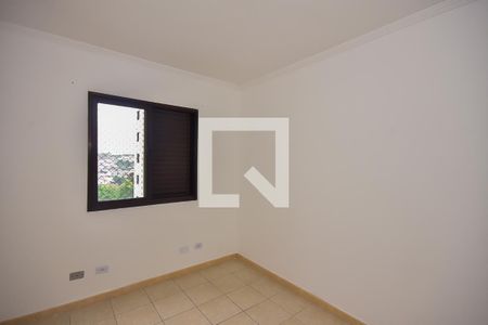 Quarto 1 de apartamento para alugar com 2 quartos, 79m² em Jardim Henriqueta, Taboão da Serra