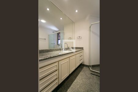Apartamento para alugar com 260m², 4 quartos e 4 vagasBanheiro
