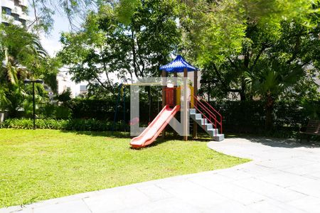 Apartamento para alugar com 260m², 4 quartos e 4 vagasÁrea comum - Playground