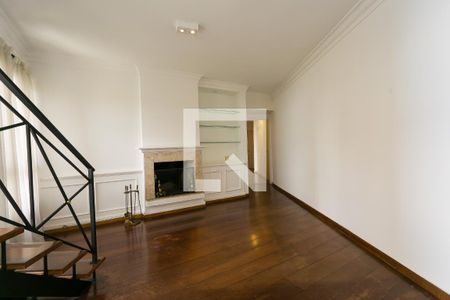 Apartamento para alugar com 260m², 4 quartos e 4 vagassala 3