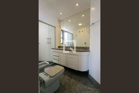 Apartamento para alugar com 260m², 4 quartos e 4 vagasBanheiro da Suíte 1