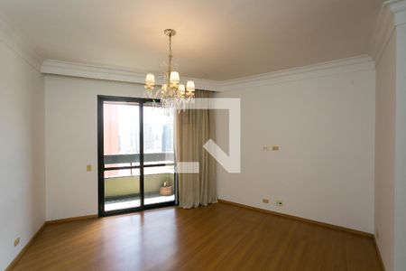 Apartamento para alugar com 260m², 4 quartos e 4 vagas Suíte 2