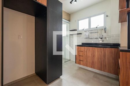 Sala/Cozinha de apartamento para alugar com 1 quarto, 52m² em Sumaré, São Paulo