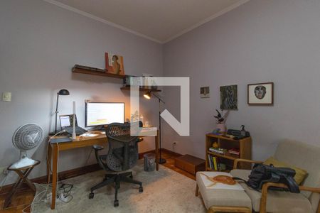 Casa à venda com 300m², 4 quartos e 3 vagas Casa à venda com 300m², 4 quartos e 3 vagasSuíte 3