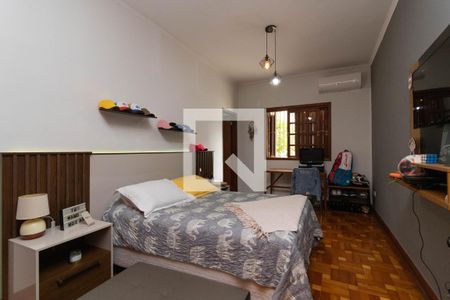 Suíte 1 de casa à venda com 4 quartos, 300m² em Alto de Pinheiros, São Paulo