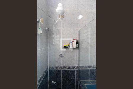 Casa à venda com 300m², 4 quartos e 3 vagas Casa à venda com 300m², 4 quartos e 3 vagasBanheiro da Suíte 2