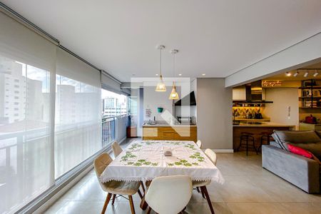 Apartamento para alugar com 104m², 2 quartos e 2 vagasVaranda da Sala