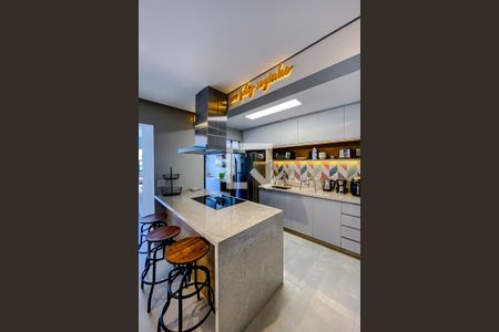 Apartamento para alugar com 104m², 2 quartos e 2 vagasCozinha