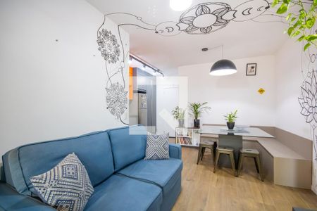 Sala de apartamento à venda com 2 quartos, 62m² em Continental, Osasco