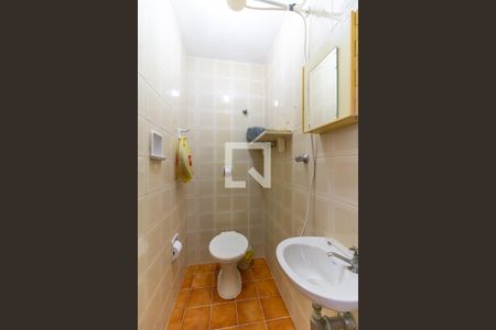 Apartamento à venda com 130m², 3 quartos e 4 vagas Apartamento à venda com 130m², 3 quartos e 4 vagasBanheiro de serviço