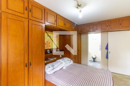 Apartamento à venda com 130m², 3 quartos e 4 vagas Apartamento à venda com 130m², 3 quartos e 4 vagasQuarto 1 - Suíte