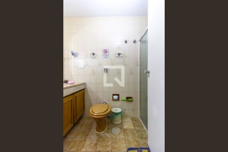 Apartamento à venda com 130m², 3 quartos e 4 vagas Apartamento à venda com 130m², 3 quartos e 4 vagasBanheiro Social