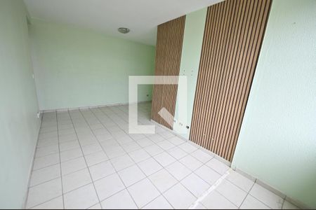 Sala de apartamento para alugar com 2 quartos, 60m² em Jardim Luz, Aparecida de Goiânia