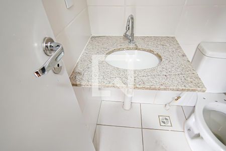 Apartamento para alugar com 59m², 2 quartos e 1 vagaBanheiro 02