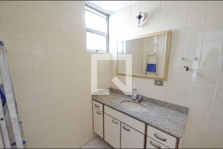 Apartamento à venda com 172m², 3 quartos e 2 vagasBanheiro 2